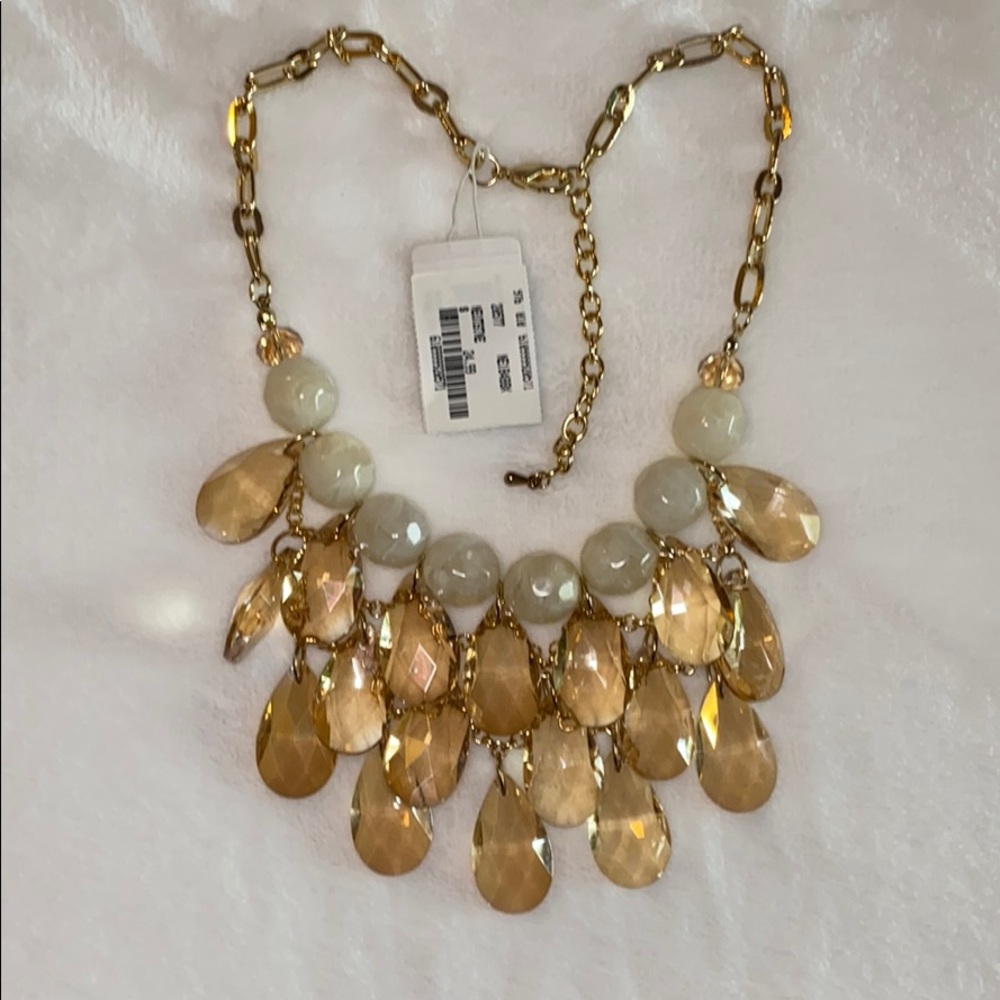 Statement necklace